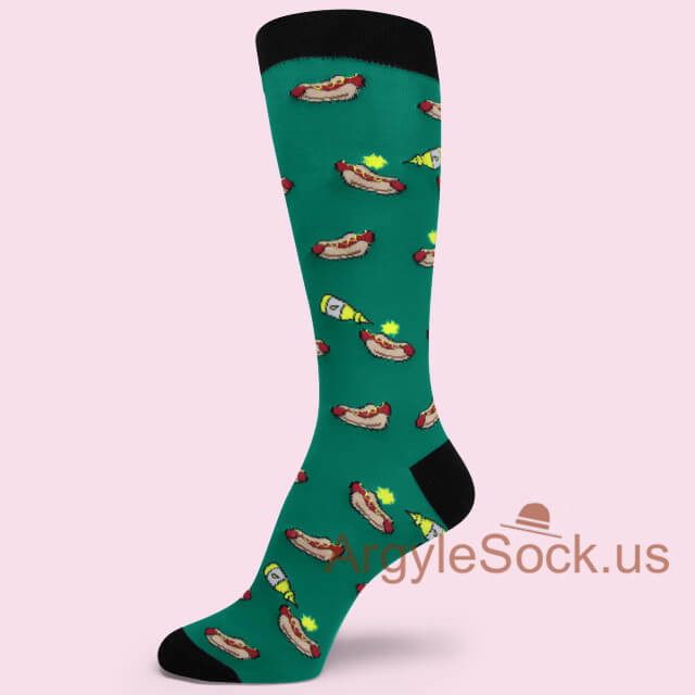 Hotdogs on Green Background Mens Sock with Black Toe & Heel